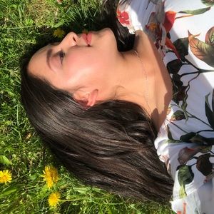 Meet your Posher, Valentina